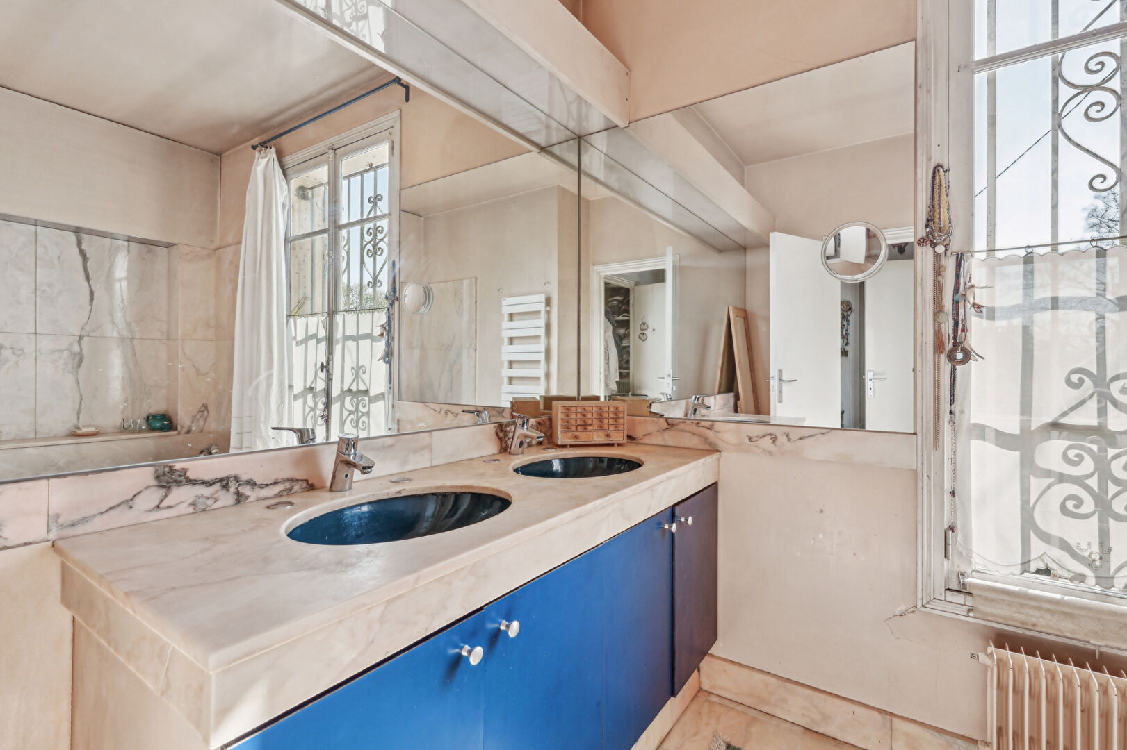 Agence les Cercles - Le Vésinet - 
Maison 9 pièces de 192 m²
