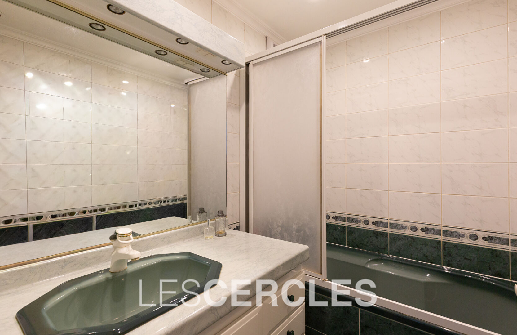 Agence les Cercles - Le Vésinet - 
Appartement 5 pièces de 80 m²
