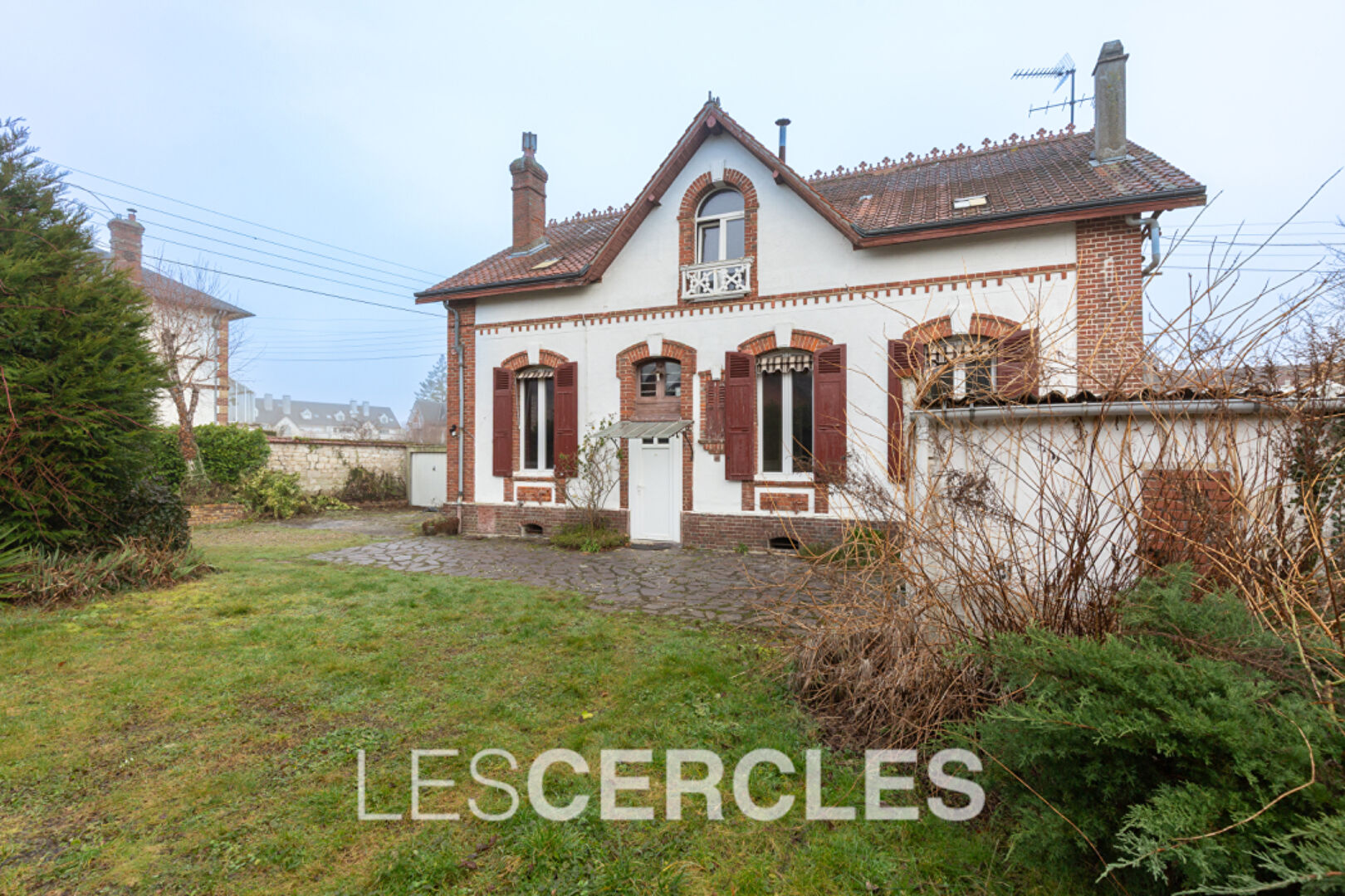 Agence les Cercles - Le Vésinet - 
Maison 6 pièces de 150 m²
