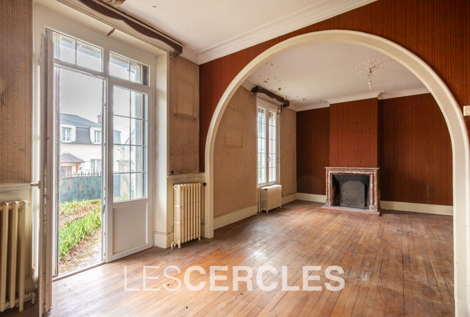 Agence les Cercles - Le Vésinet - 
Maison 6 pièces de 150 m²
