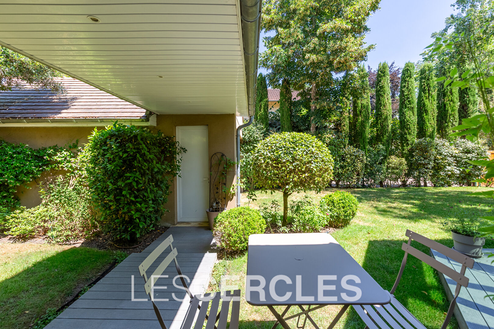 Agence les Cercles - Le Vésinet - 
Maison 8 pièces de 200 m²
