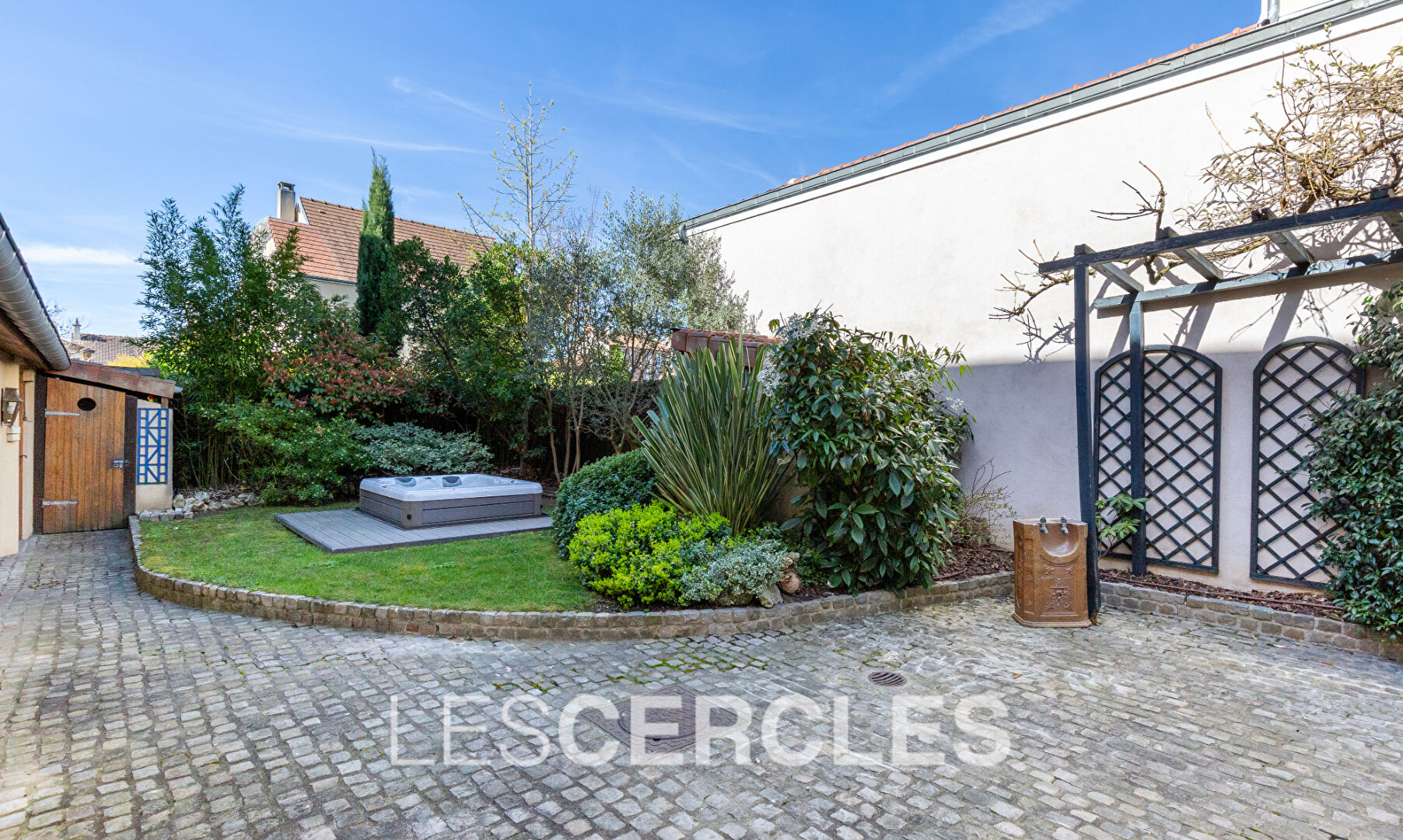 Agence les Cercles - Le Vésinet - 
Maison 5 pièces de 130 m²
