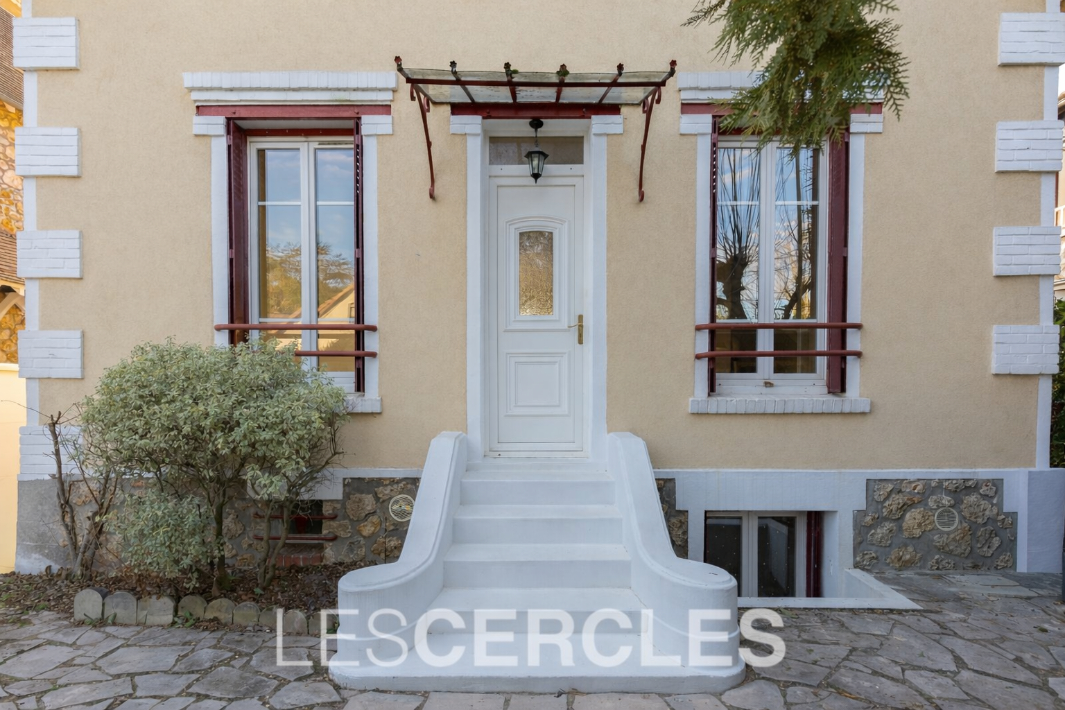 Agence les Cercles - Le Vésinet - 
Maison 6 pièces de 145 m²
