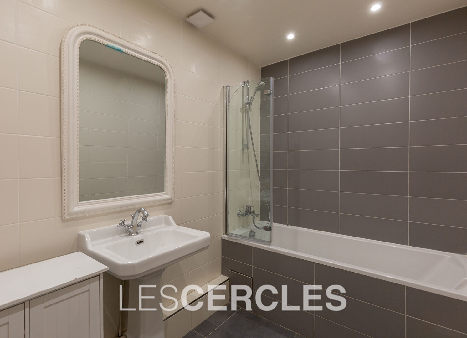 Agence les Cercles - Le Vésinet -
Appartement 5 pièces de 130 m²