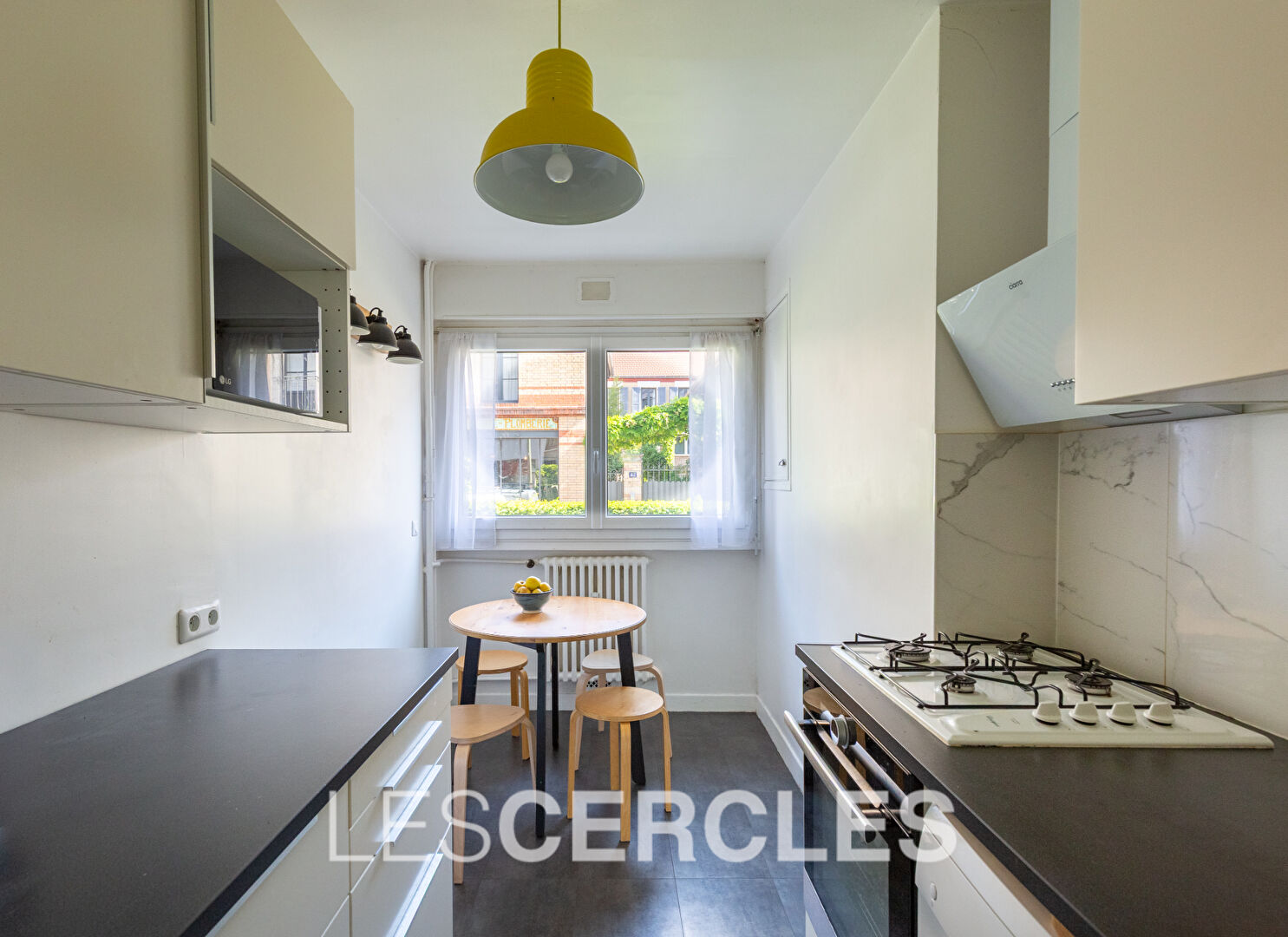 Agence les Cercles - Le Vésinet - 
Appartement 3 pièces de 56 m² avec jardin
