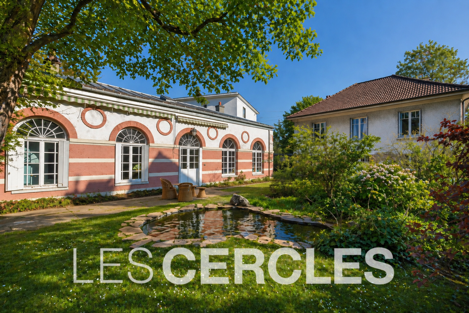 Agence immobilière Le Vésinet - Maison 8 pièces 190 m² avec dépendance - LE VESINET