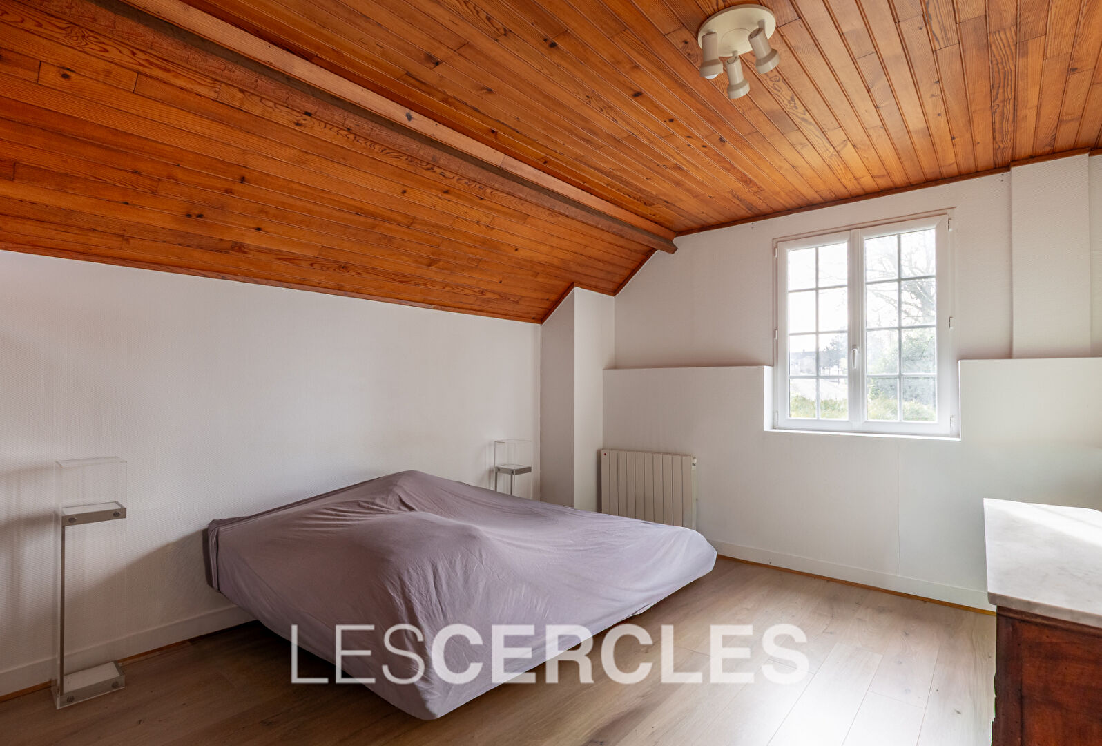 Agence les Cercles - Le Vésinet - 
Propriété 10 pièces de 300 m²
