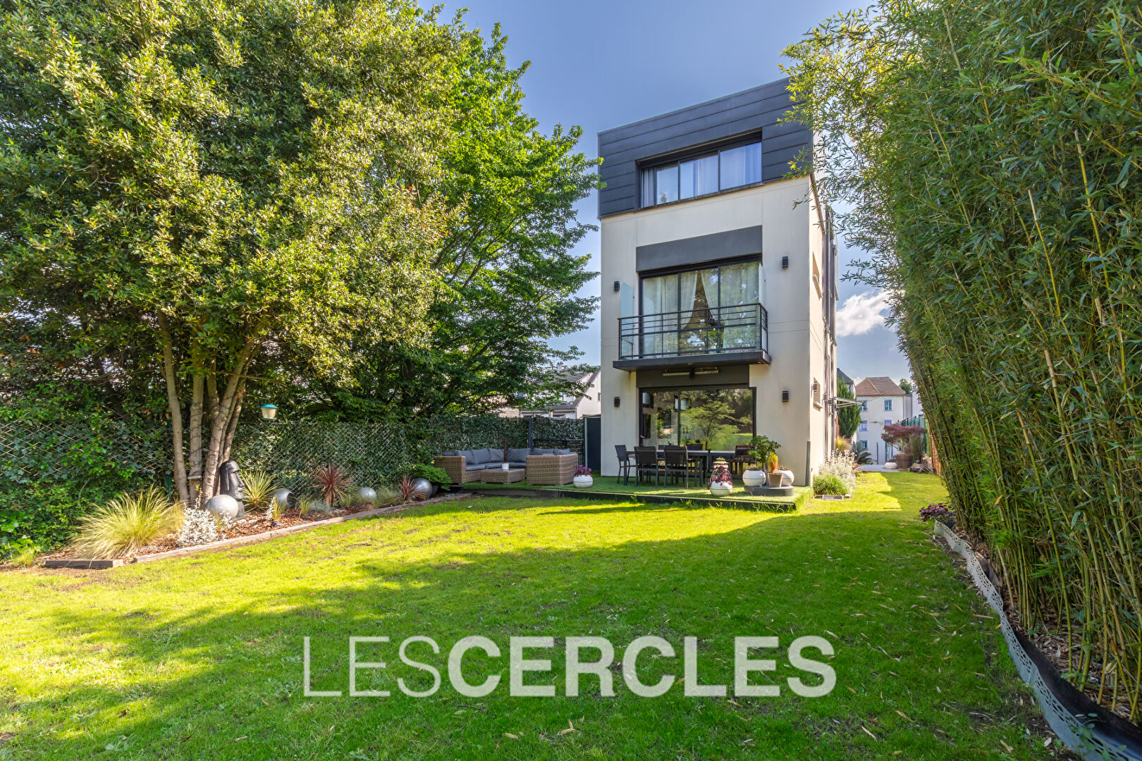 Agence immobilière Le Vésinet - Maison 7 pièces 167 m² - CHATOU