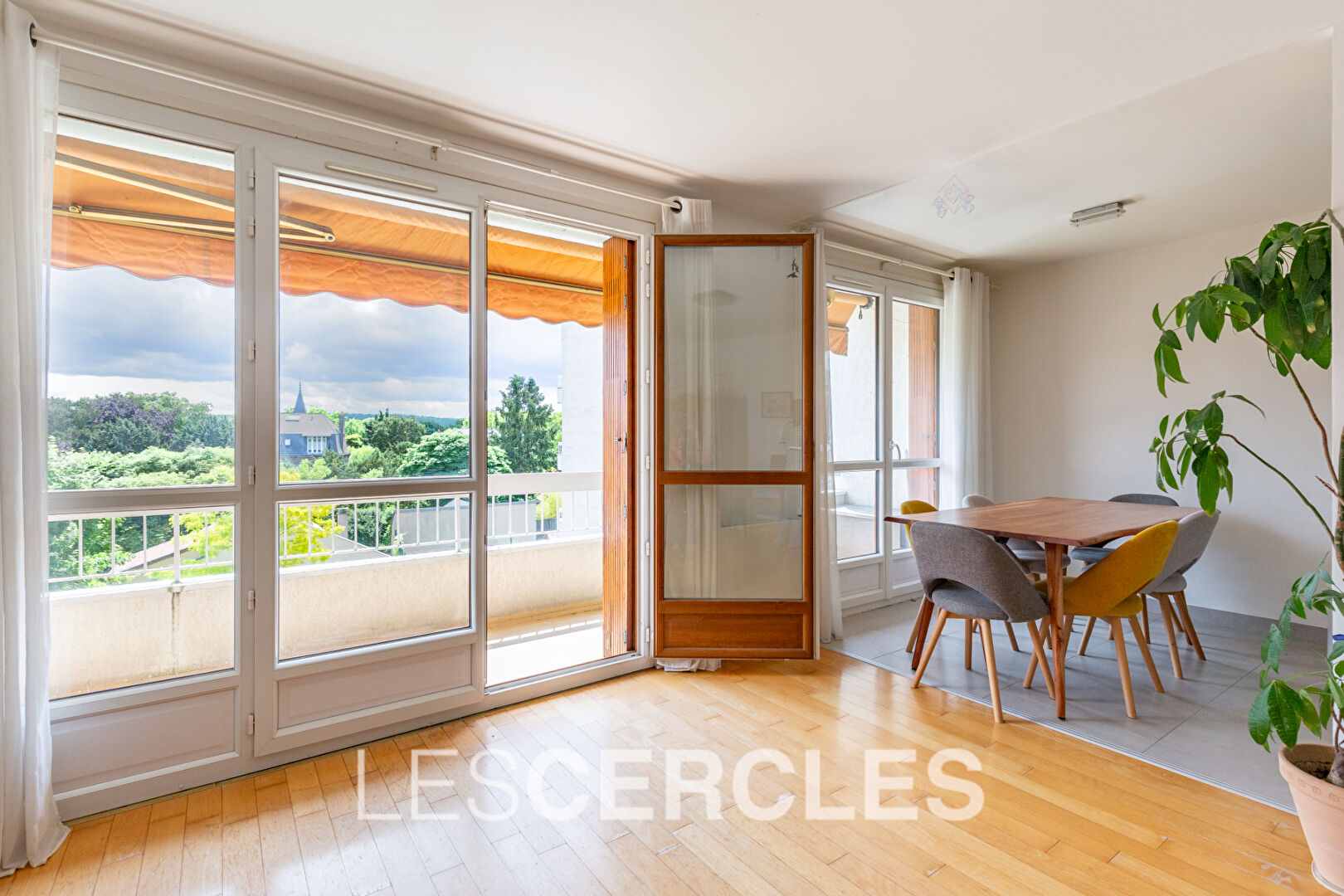 Agence les Cercles - Le Vésinet - 
Appartement 4 pièces de 77 m²
