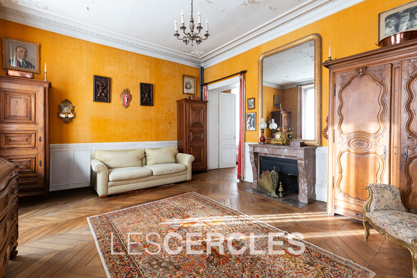Agence les Cercles - Le Vésinet - 
Appartement 3 pièces de 155 m²
