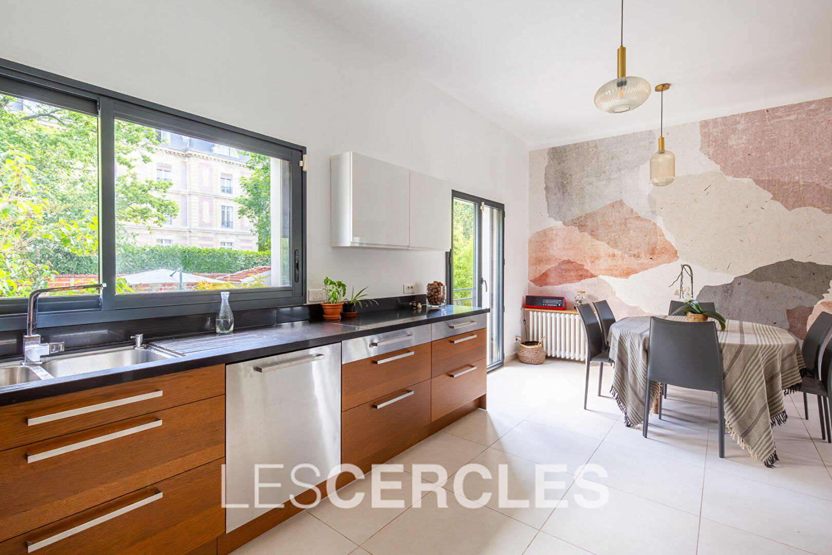 Agence les Cercles - Le Vésinet - 
Maison 6 pièces de 144  m²
