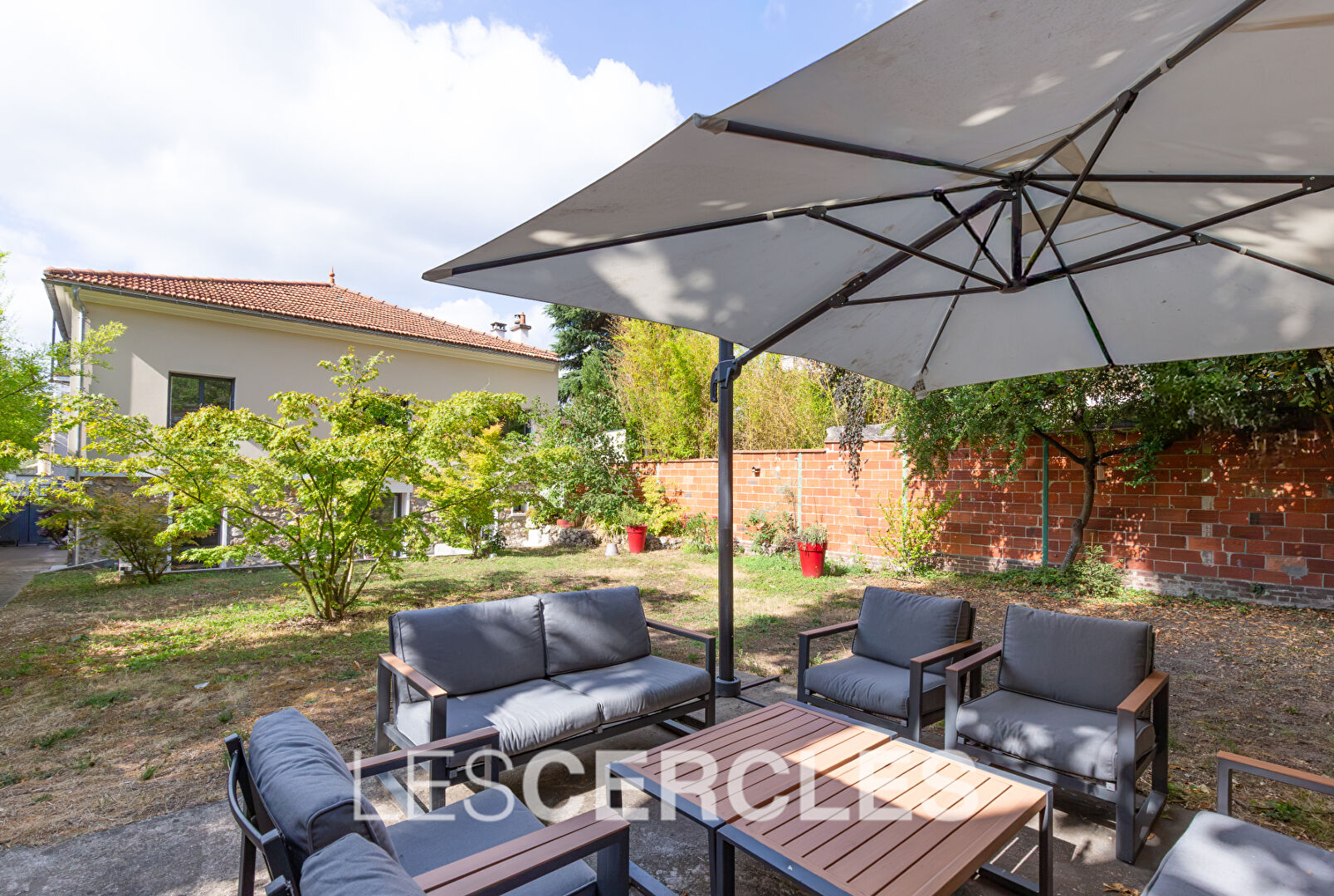 Agence les Cercles - Le Vésinet - 
Maison 6 pièces de 144  m²
