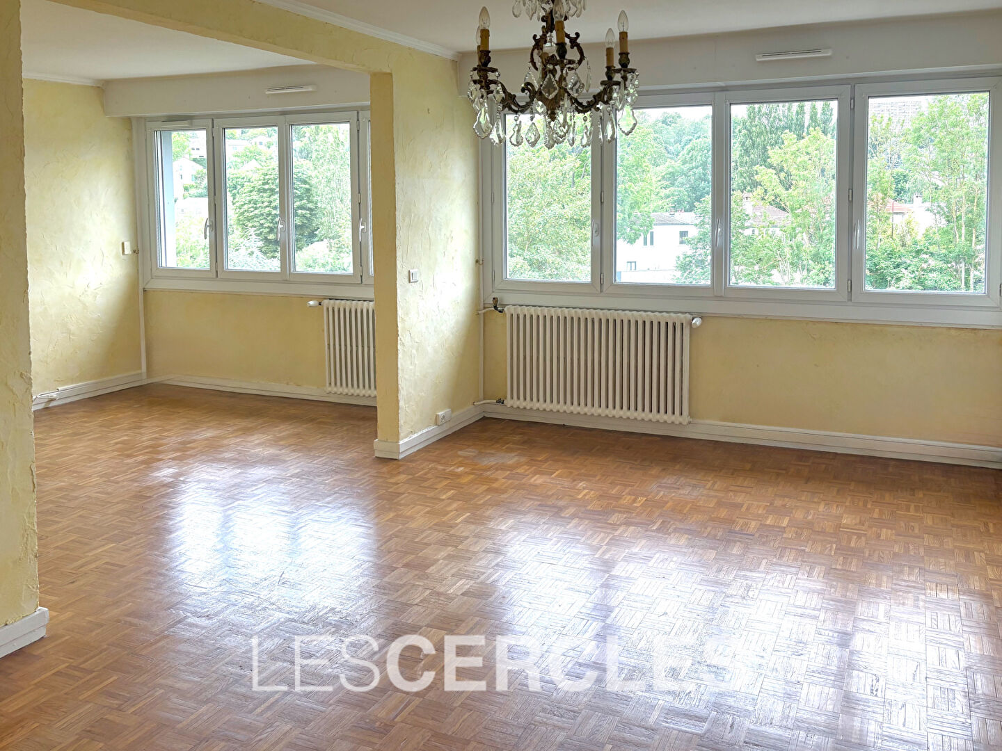 Agence immobilière Le Vésinet - Appartement 5 pièces de 80 m² - SAINT GERMAIN EN LAYE Agence immobilière Le Vésinet - Appartement 5 pièces de 80 m² - SAINT GERMAIN EN LAYE