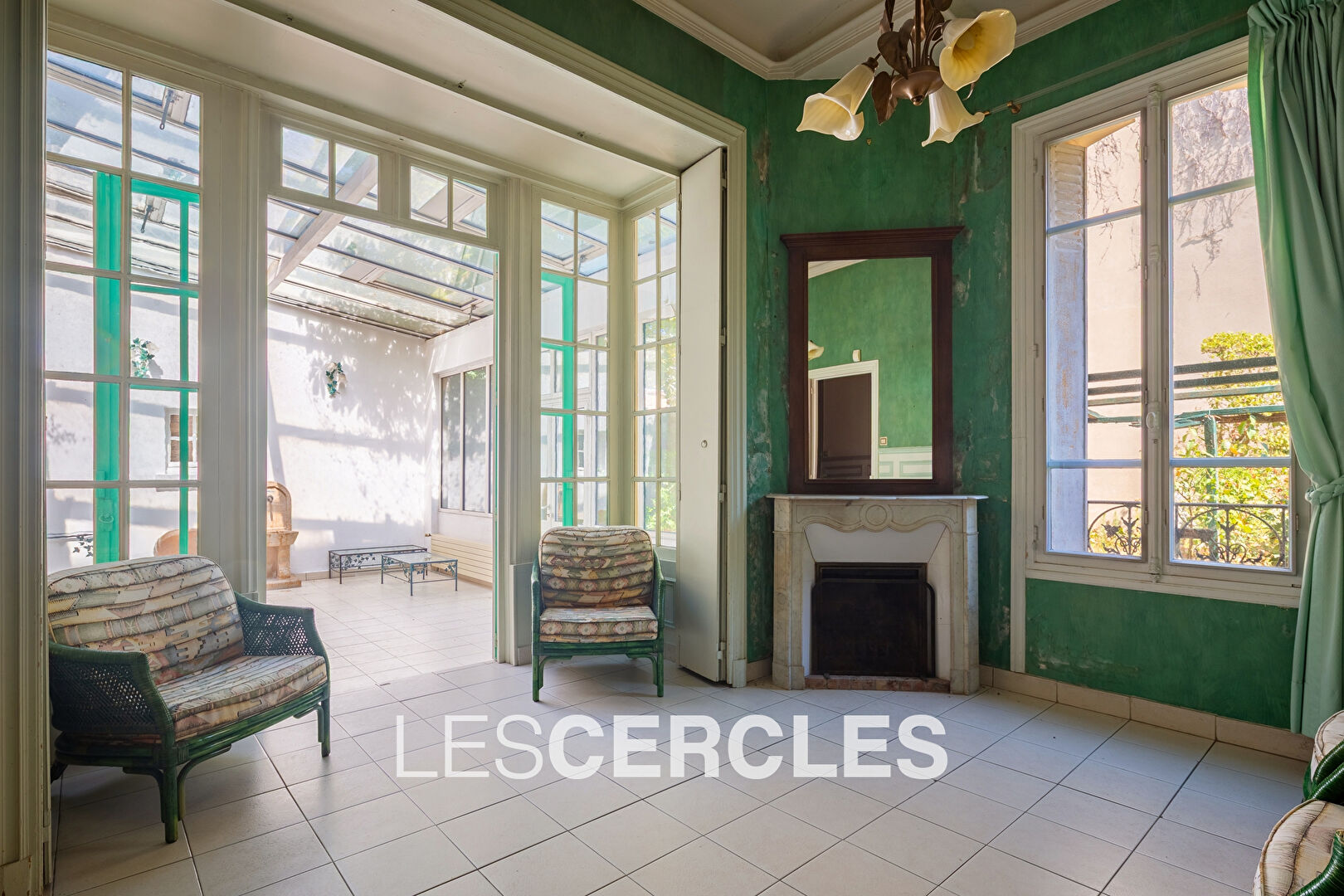 Agence les Cercles - Le Vésinet - 
Maison 7 pièces  de 225 m2
