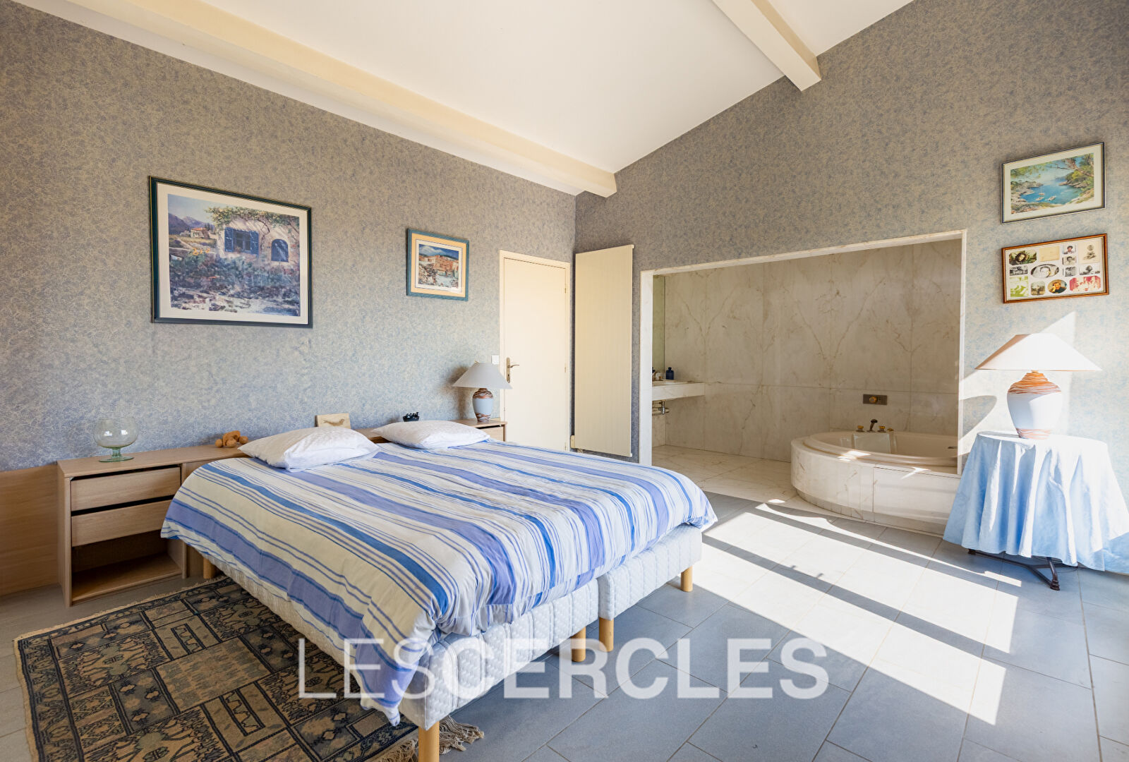 Agence les Cercles - Le Vésinet - 
Maison 6 pièces de 200 m²
