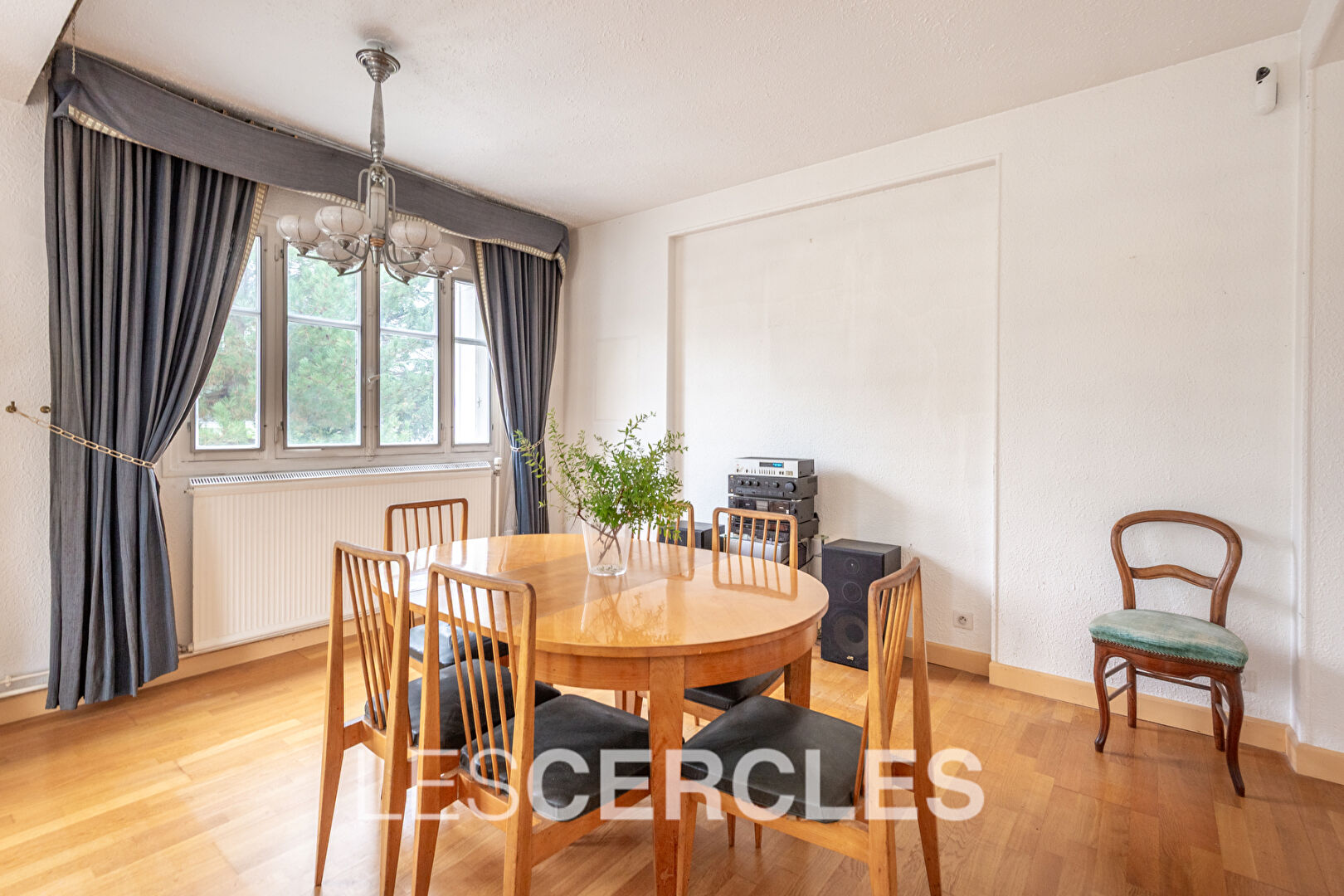 Agence les Cercles - Le Vésinet - 
Maison 8 pièces de 157 m²
