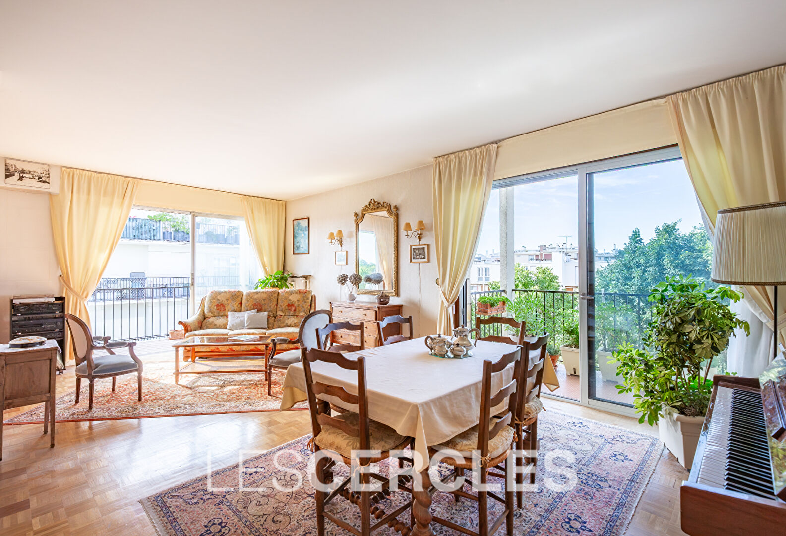 Agence les Cercles - Le Vésinet - 
Appartement 5 pièces de 118 m²
