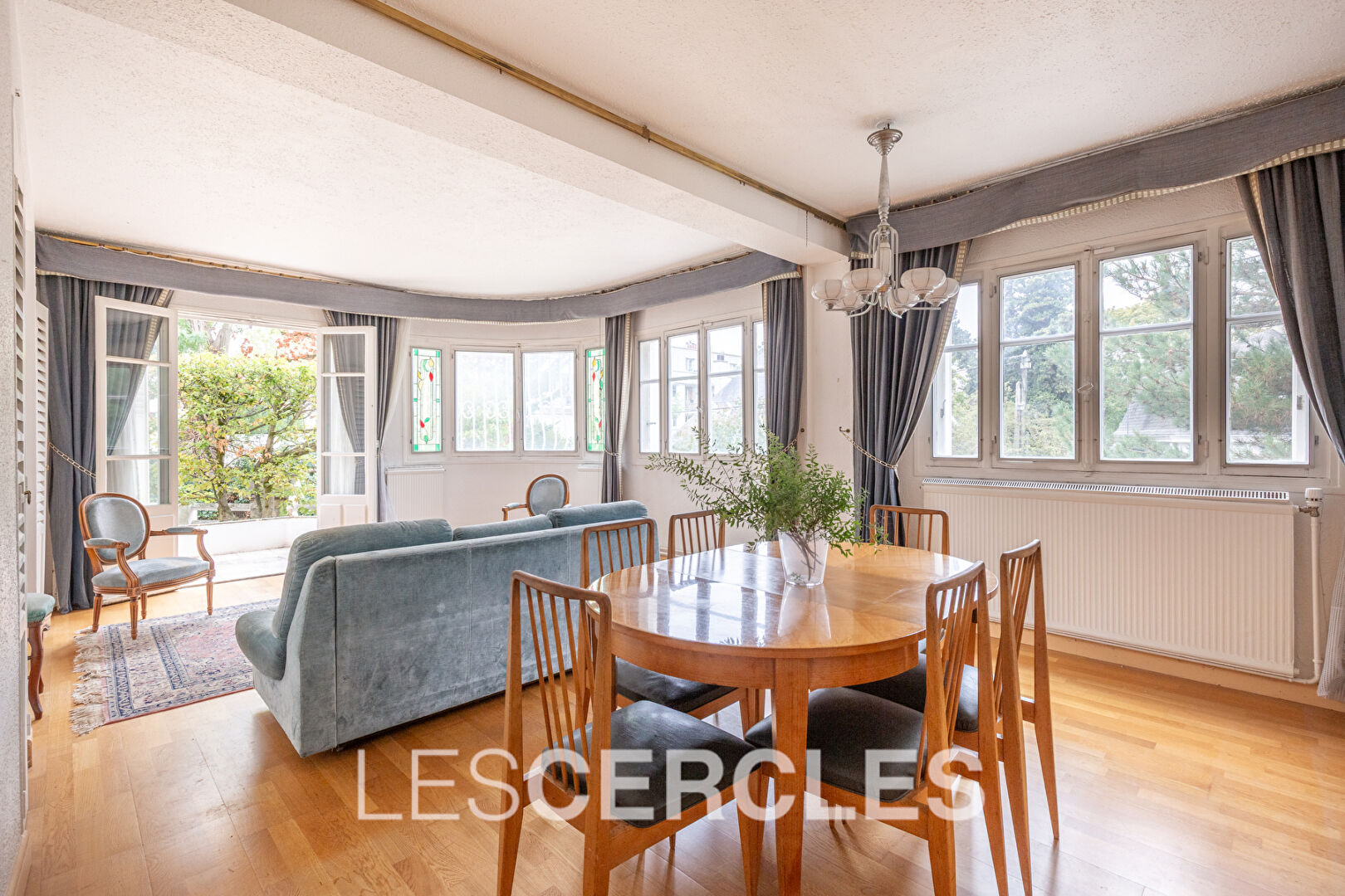 Agence immobilière Le Vésinet - Maison 8 pièces de 157 m² - CHATOU