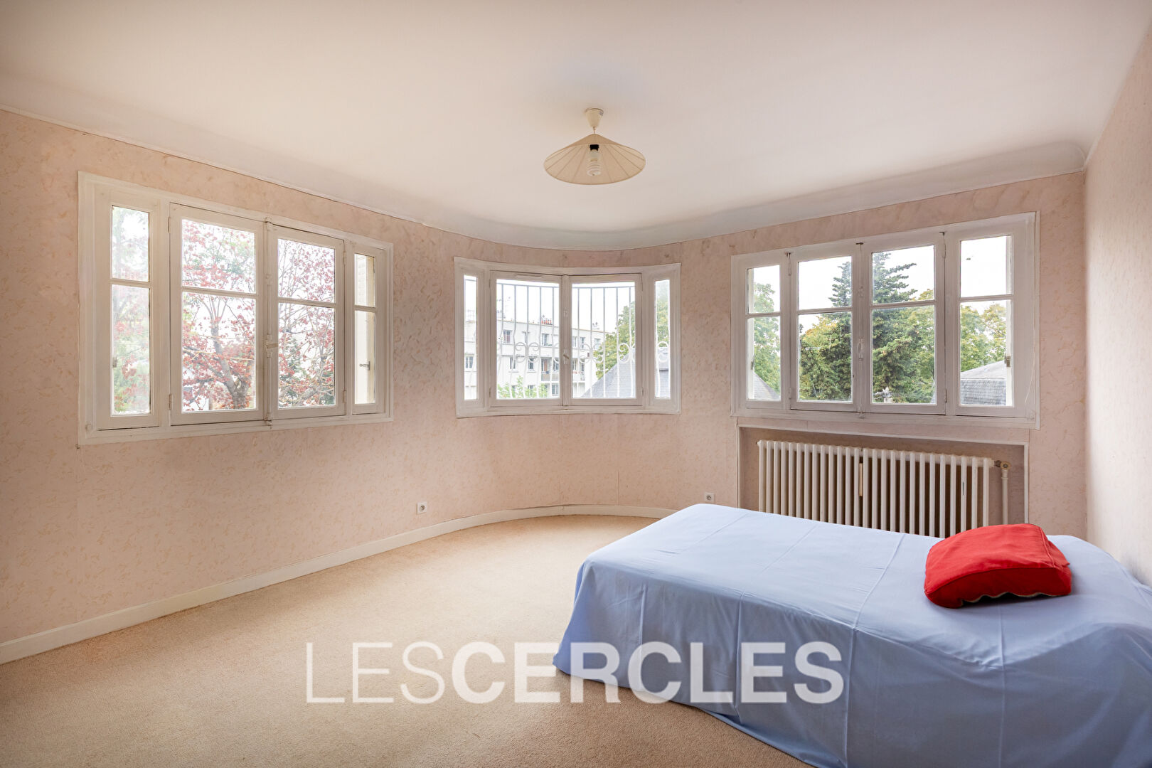 Agence les Cercles - Le Vésinet - 
Maison 8 pièces de 157 m²
