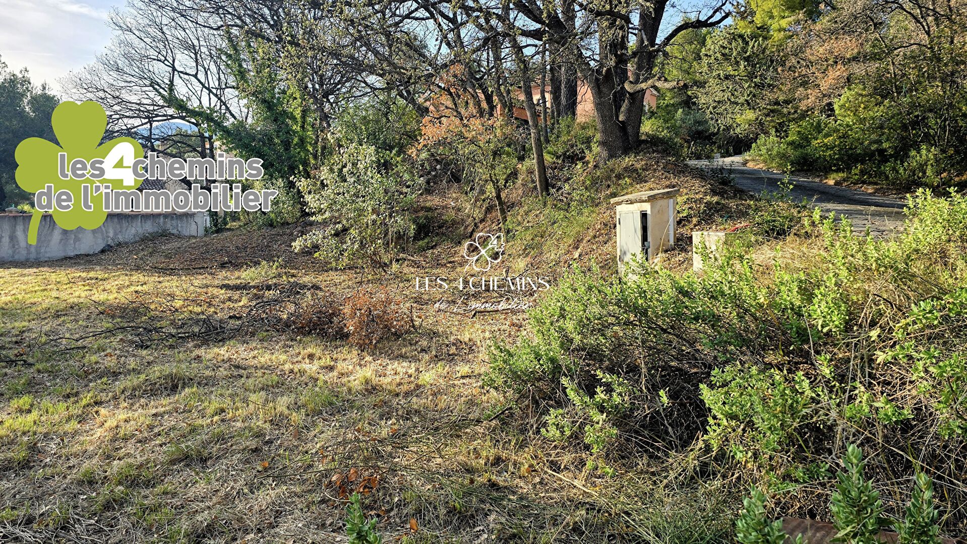 Agence immobilière de LES 4 CHEMINS DE L'IMMOBILIER Châteauneuf