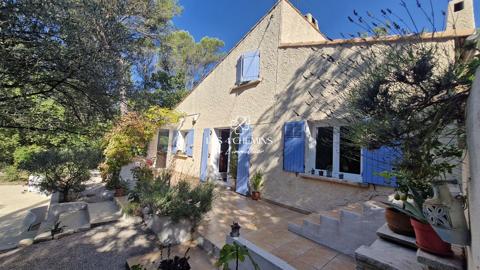 Agence immobilière de LES 4 CHEMINS DE L'IMMOBILIER Châteauneuf