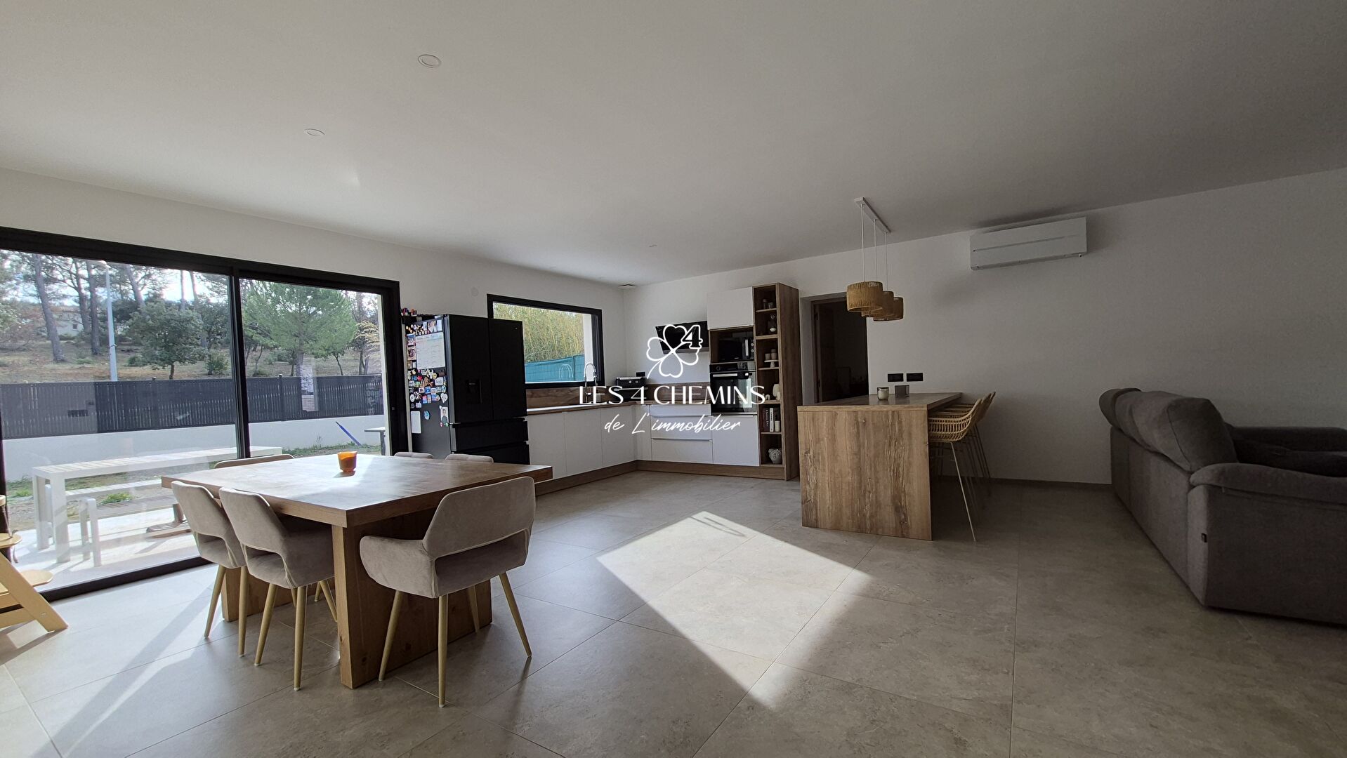 Agence immobilière de LES 4 CHEMINS DE L'IMMOBILIER Châteauneuf