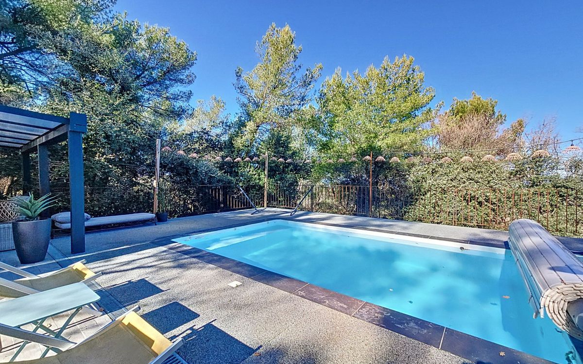 Agence immobilière de LES 4 CHEMINS DE L'IMMOBILIER Châteauneuf