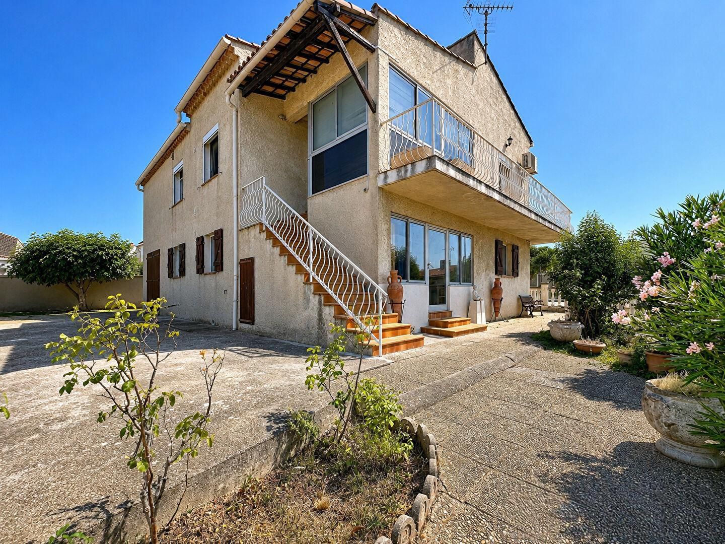 Agence immobilière de LES 4 CHEMINS DE L'IMMOBILIER Châteauneuf