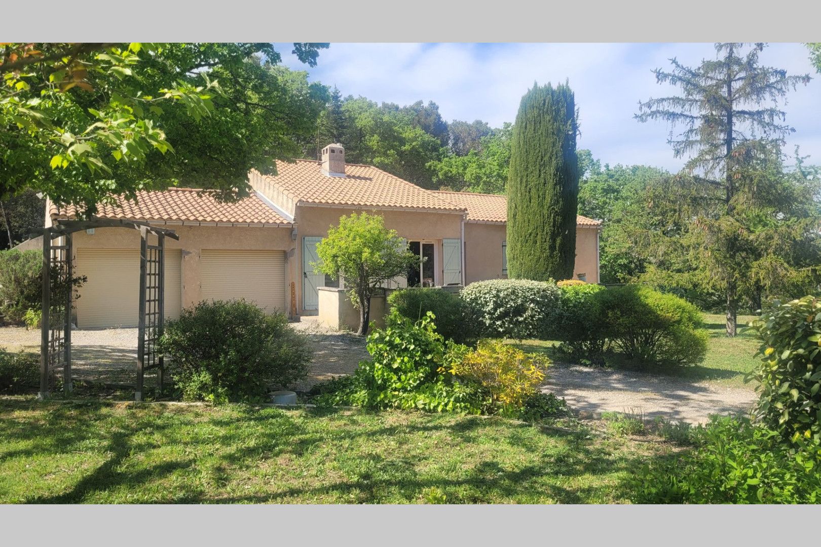 Agence immobilière de LES 4 CHEMINS DE L'IMMOBILIER Châteauneuf