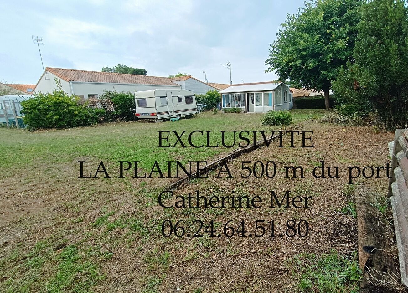 LA PLAINE SUR MER, Terrain CONSTRUCTIBLE VIABILISE A 500M proche mer