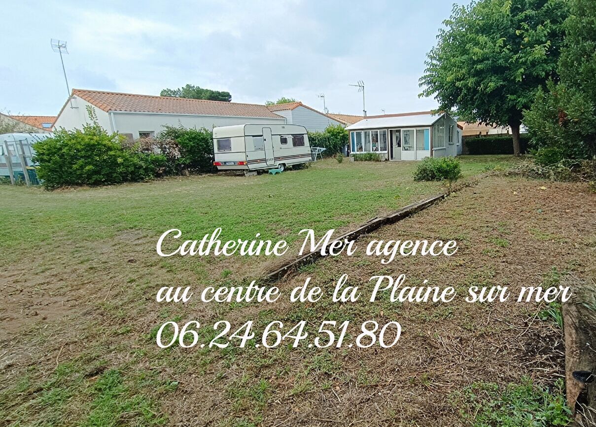 LA PLAINE SUR MER, Terrain avec maisonnette proche mer