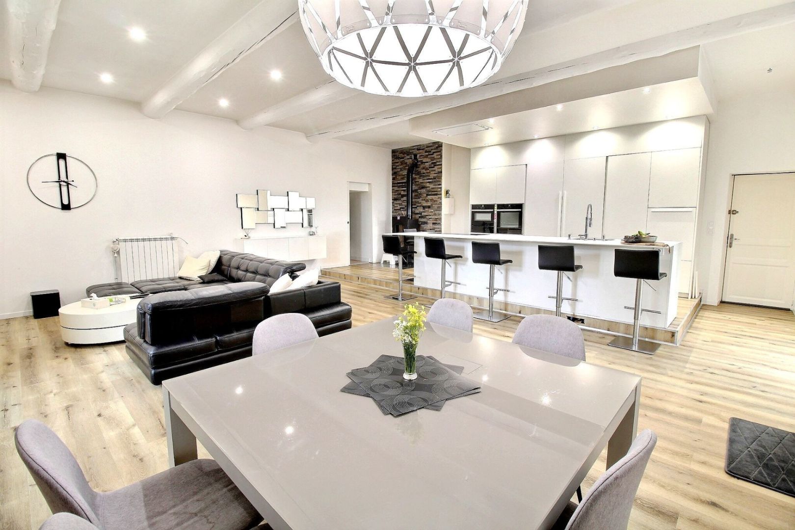 Photo Bastide SAUMANE DE VAUCLUSE - 15 pièce(s) - 408 m2 image 4/6