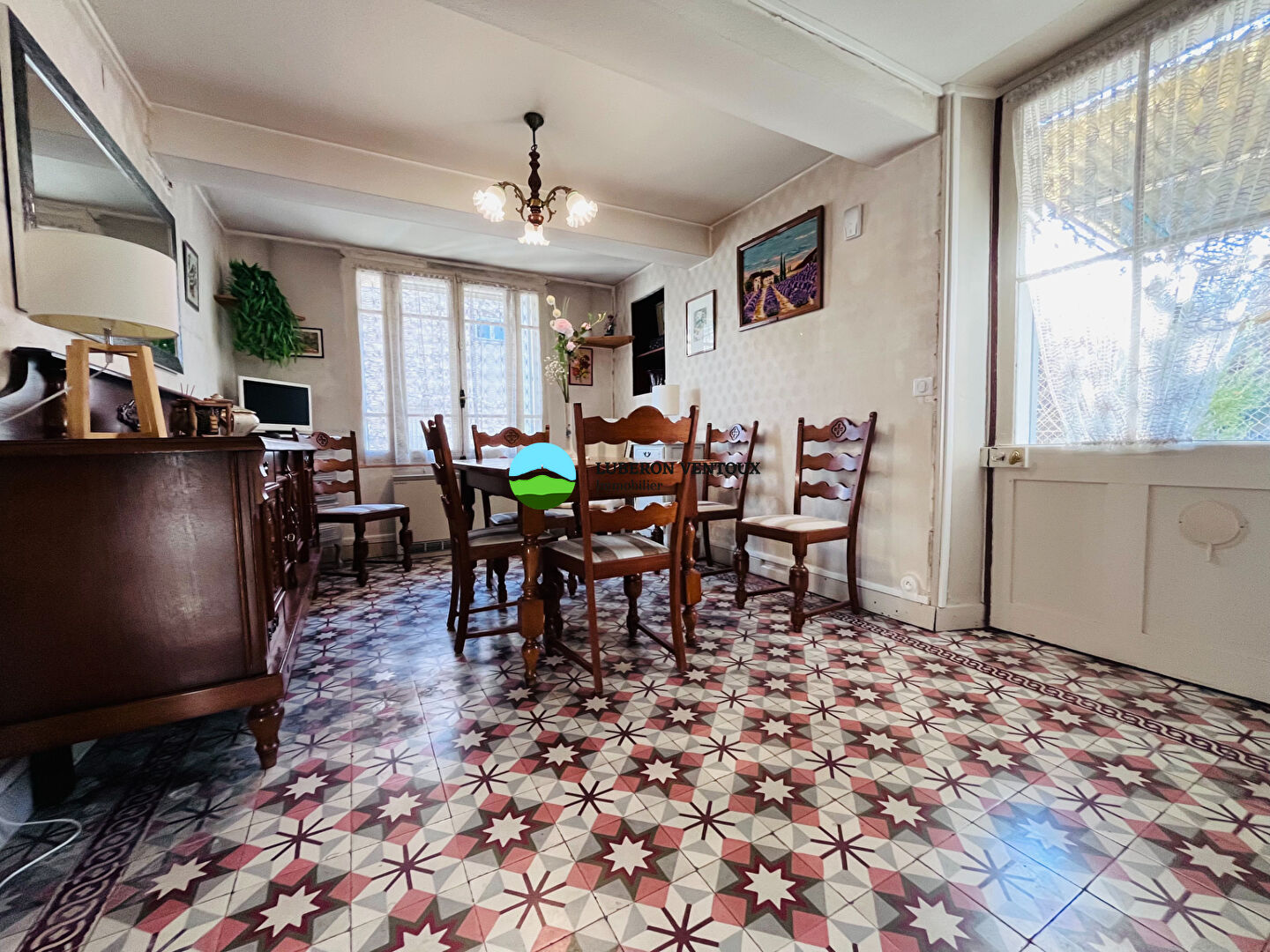 Photo Maisons  de village à SAINT DIDIER  122 m² avec cour . image 3/6