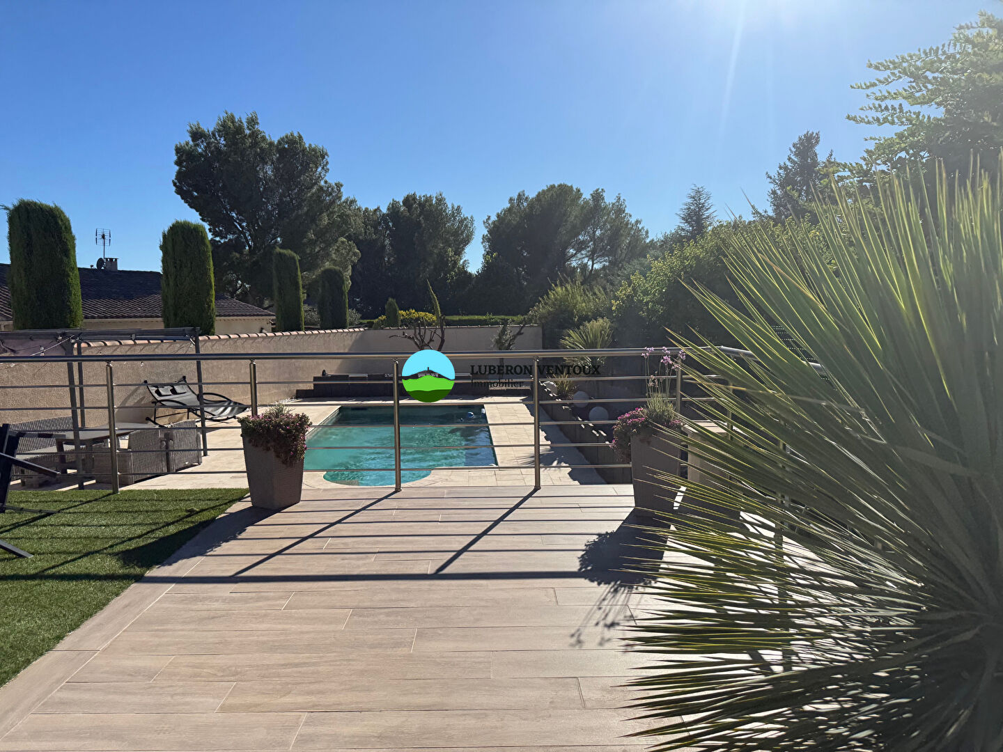 Agence immobilière de LUBERON VENTOUX Immobilier - Pernes-les-Fontaines