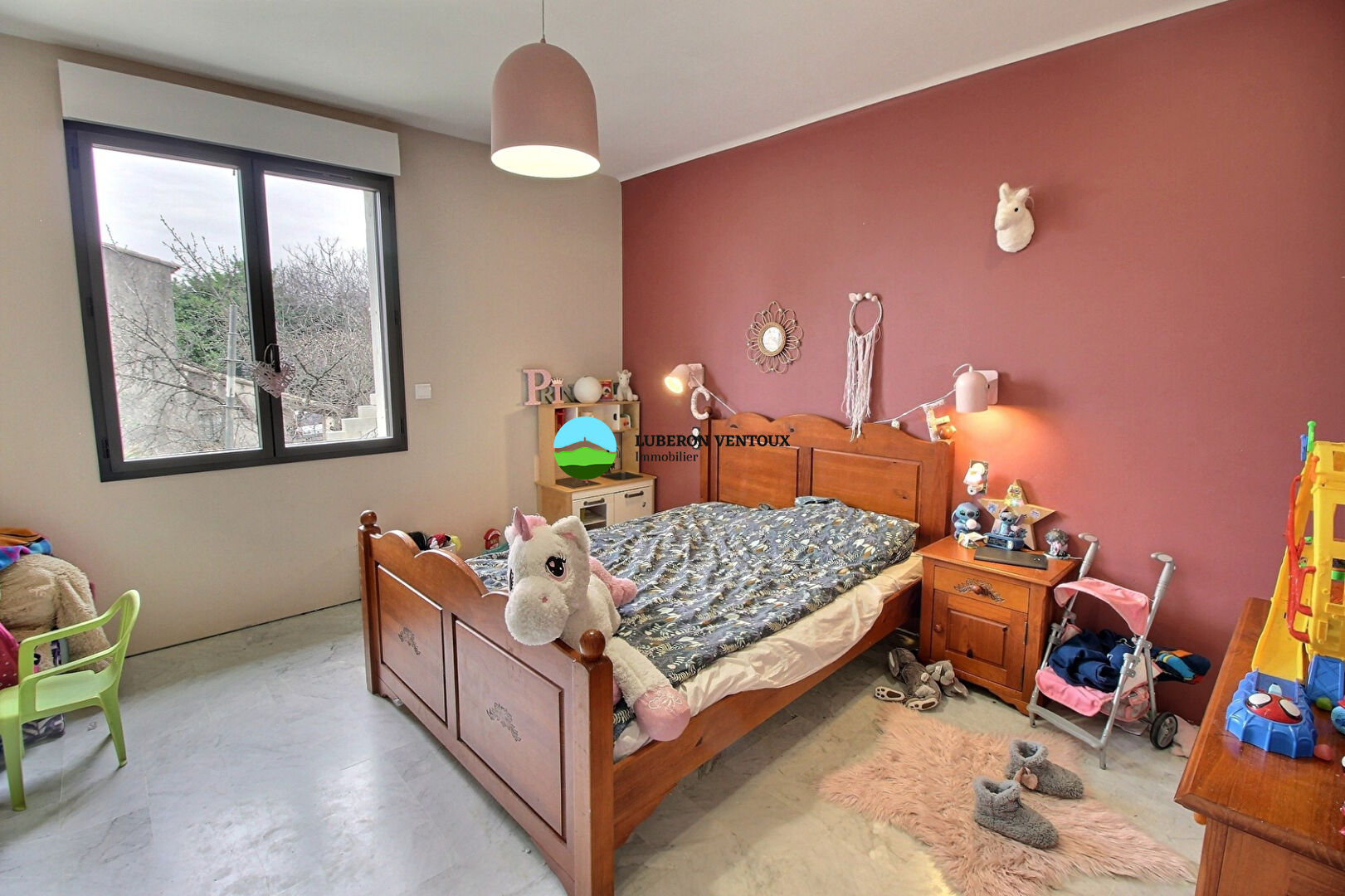 Photo Caromb, grande maison 4 chambres avec garage et piscine image 6/6