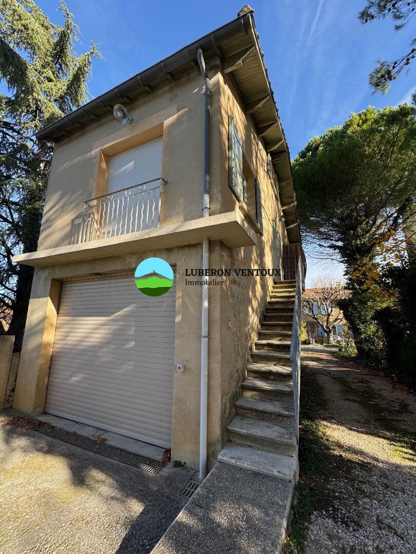 Maison MEUBLE de 38,88m² avec 1 chambre à louer sur MALEMORT-DU-COMTAT