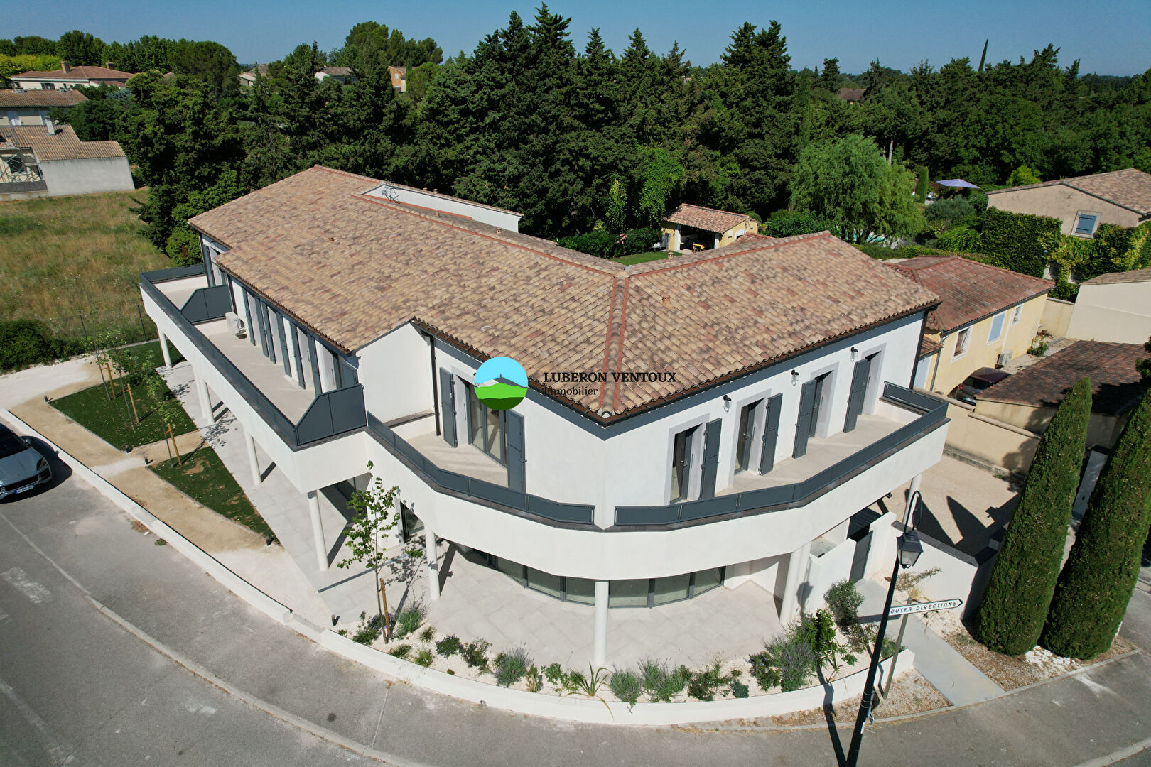 Agence immobilière de LUBERON VENTOUX Immobilier - Pernes-les-Fontaines