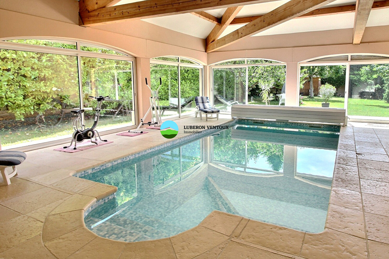 Agence immobilière de LUBERON VENTOUX Immobilier - Caromb