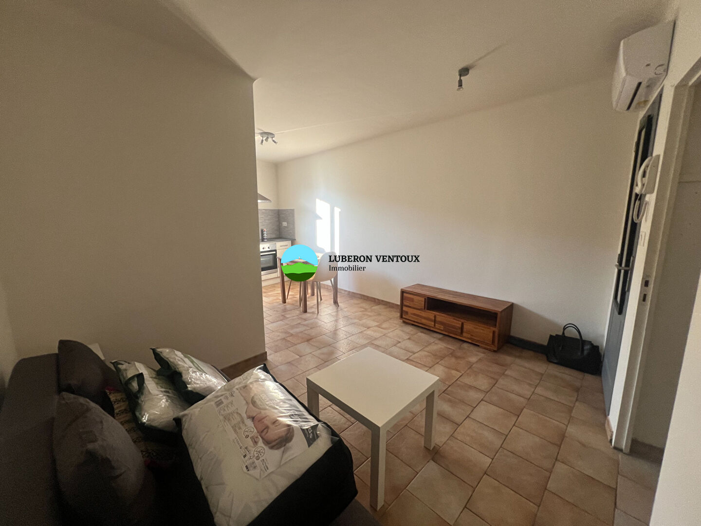 Photo Appartement Pernes Les Fontaines 1 pièce(s) 20.35 m2 image 5/5