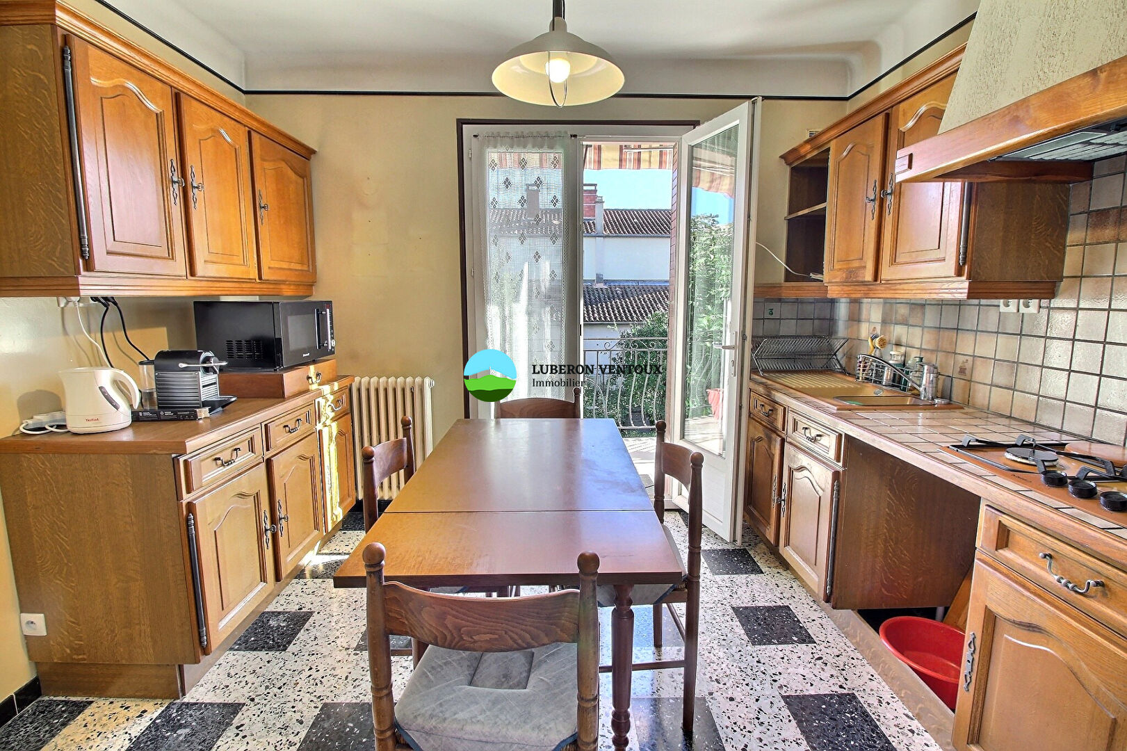 Photo Carpentras, maison 4 chambres dans un quartier calme image 6/6