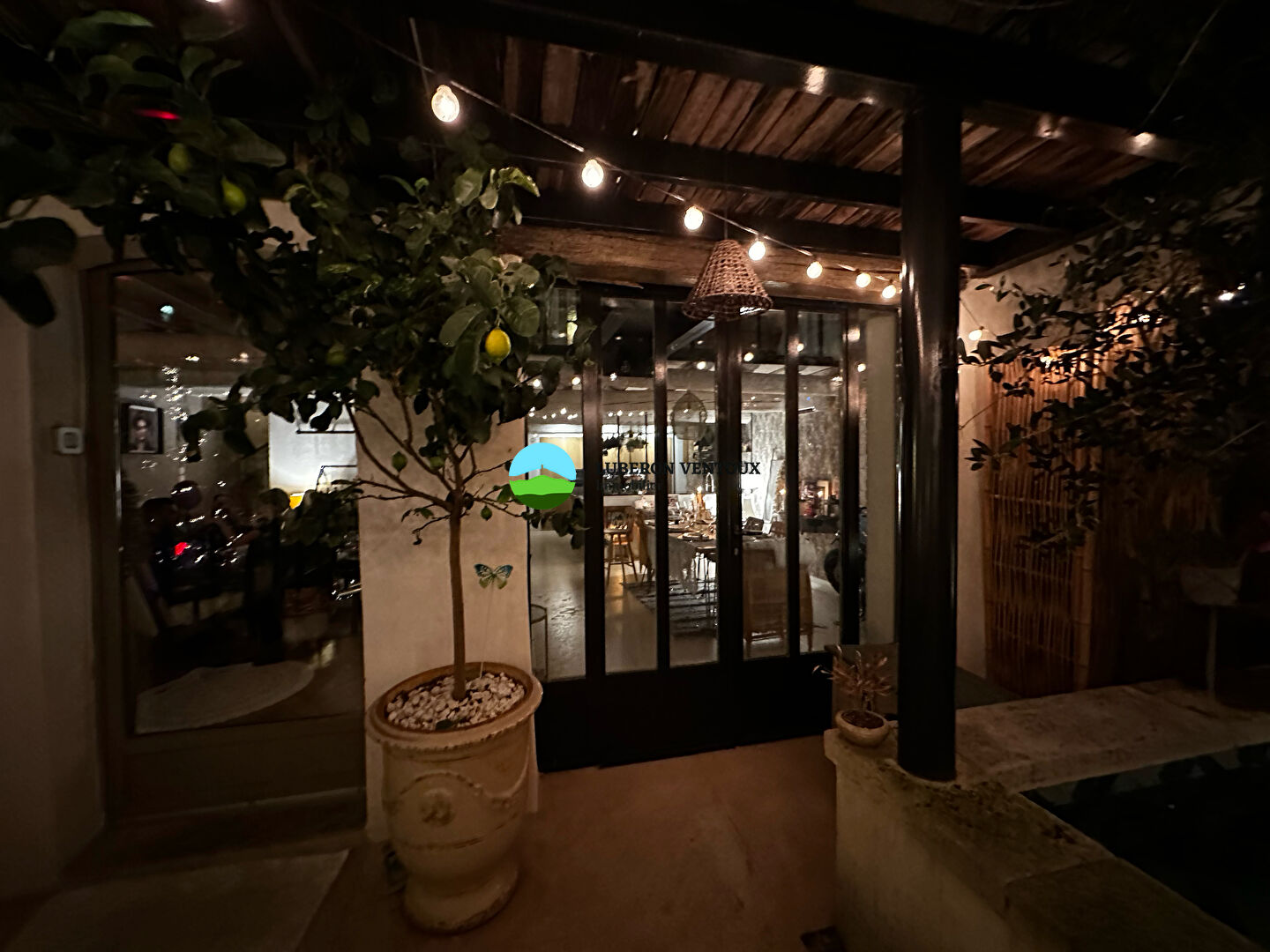 Maisons de village - MAILLANE - 9pièce(s) - 223 m2