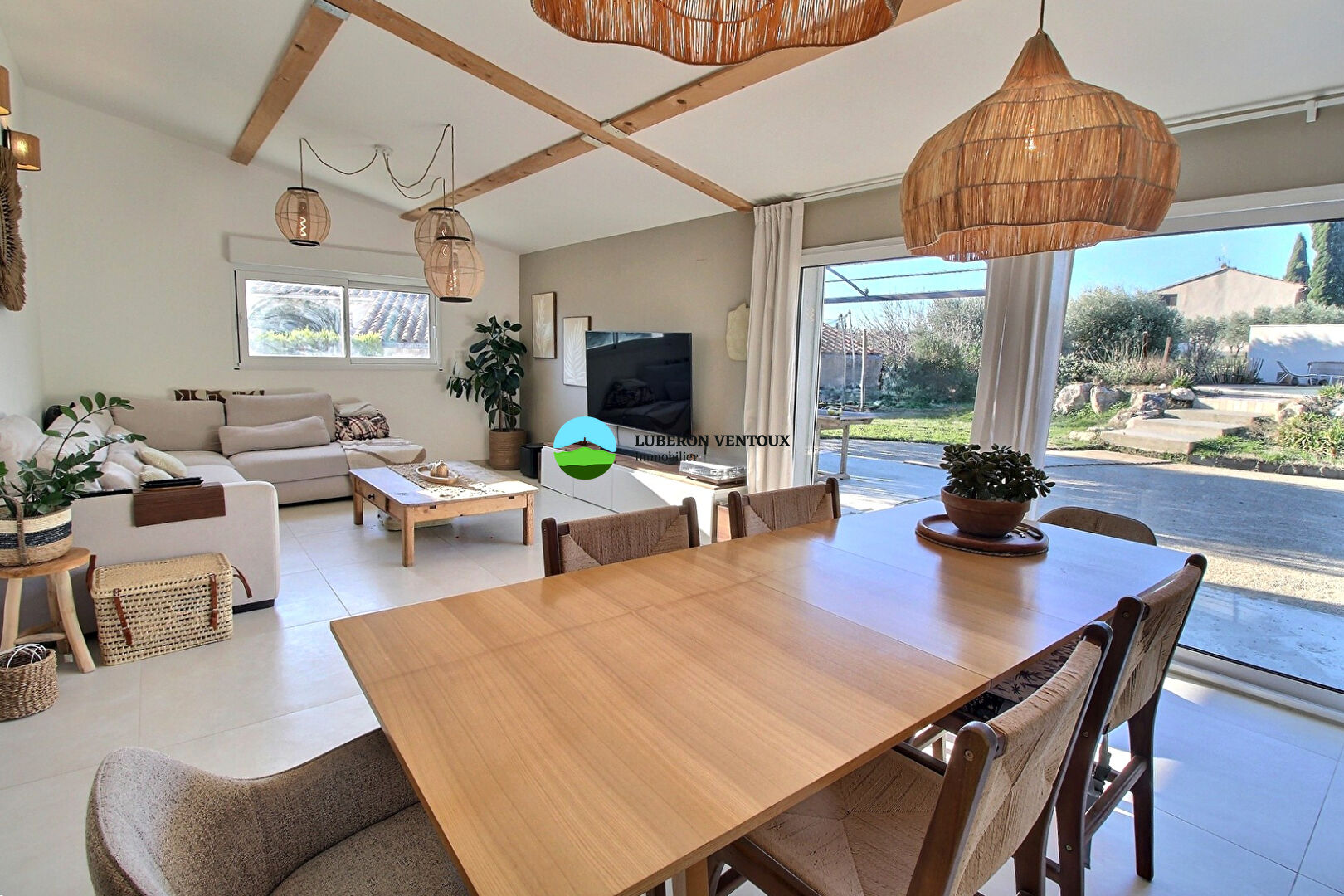 Agence immobilière de LUBERON VENTOUX Immobilier - Caromb