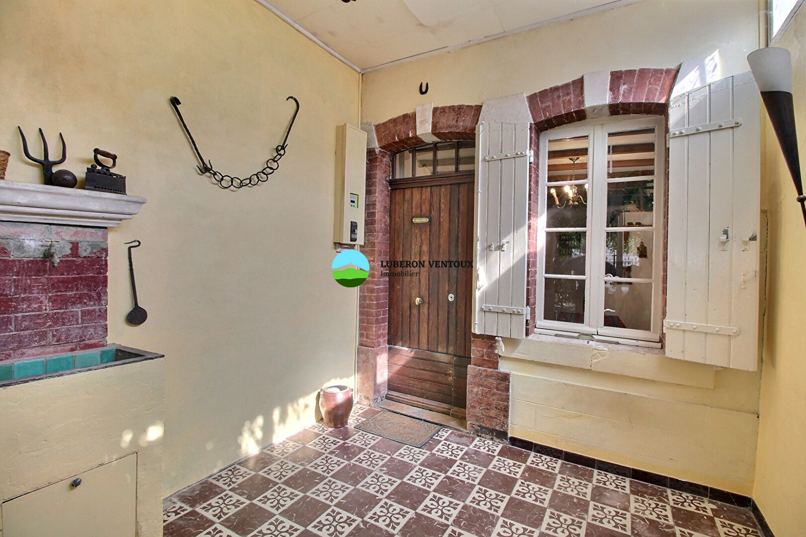 Agence immobilière de LUBERON VENTOUX Immobilier - Caromb