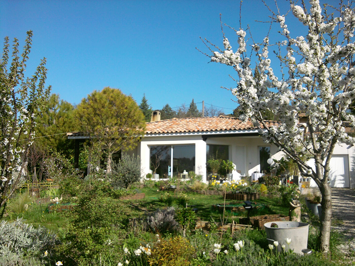 Agence immobilière de LUBERON VENTOUX Immobilier - Caromb