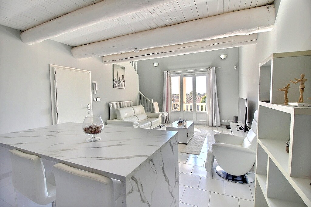 Agence immobilière de LUBERON VENTOUX Immobilier - Saint-Didier