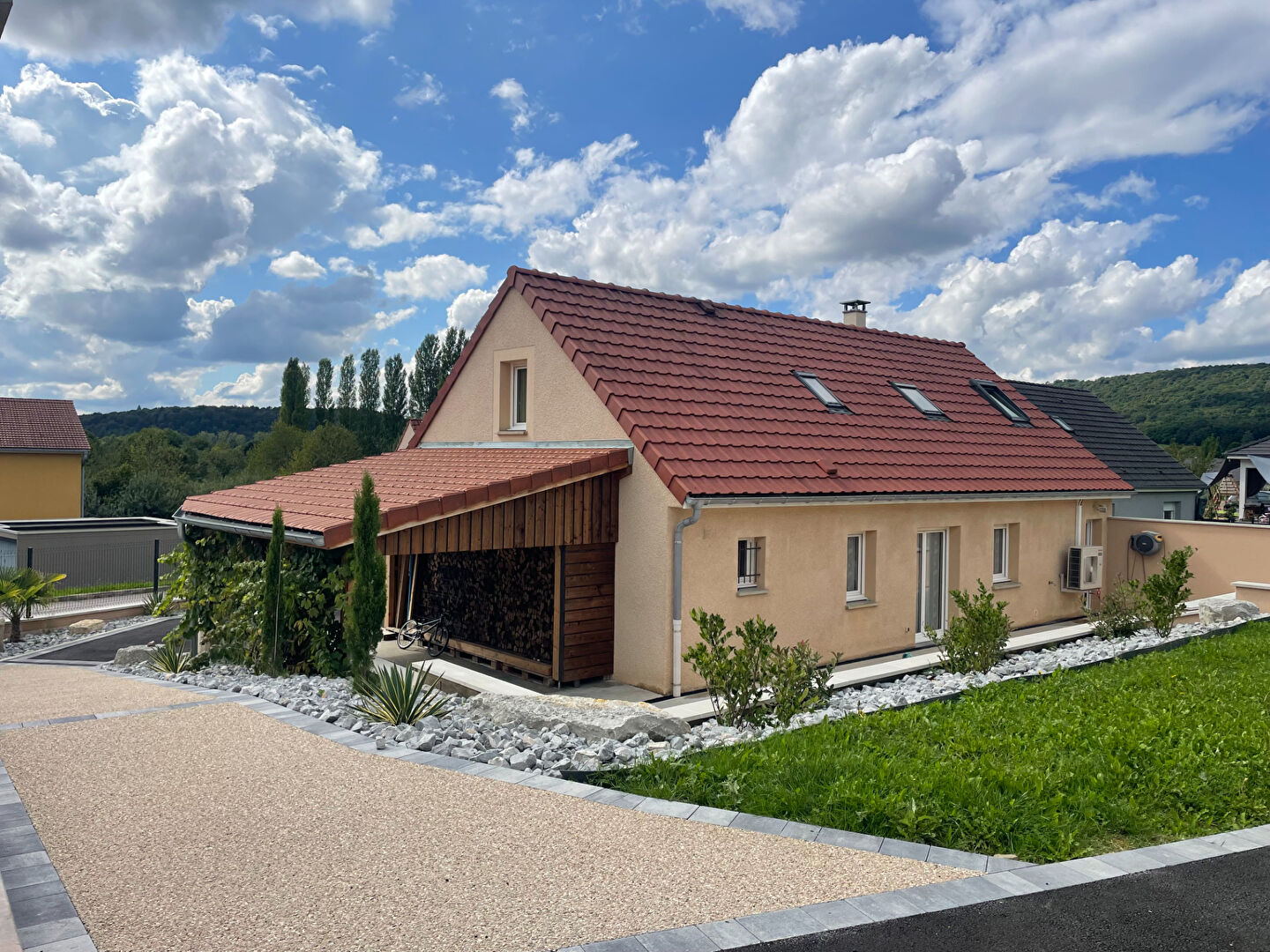 Maison Amagney 6 pièce(s) 147 m2