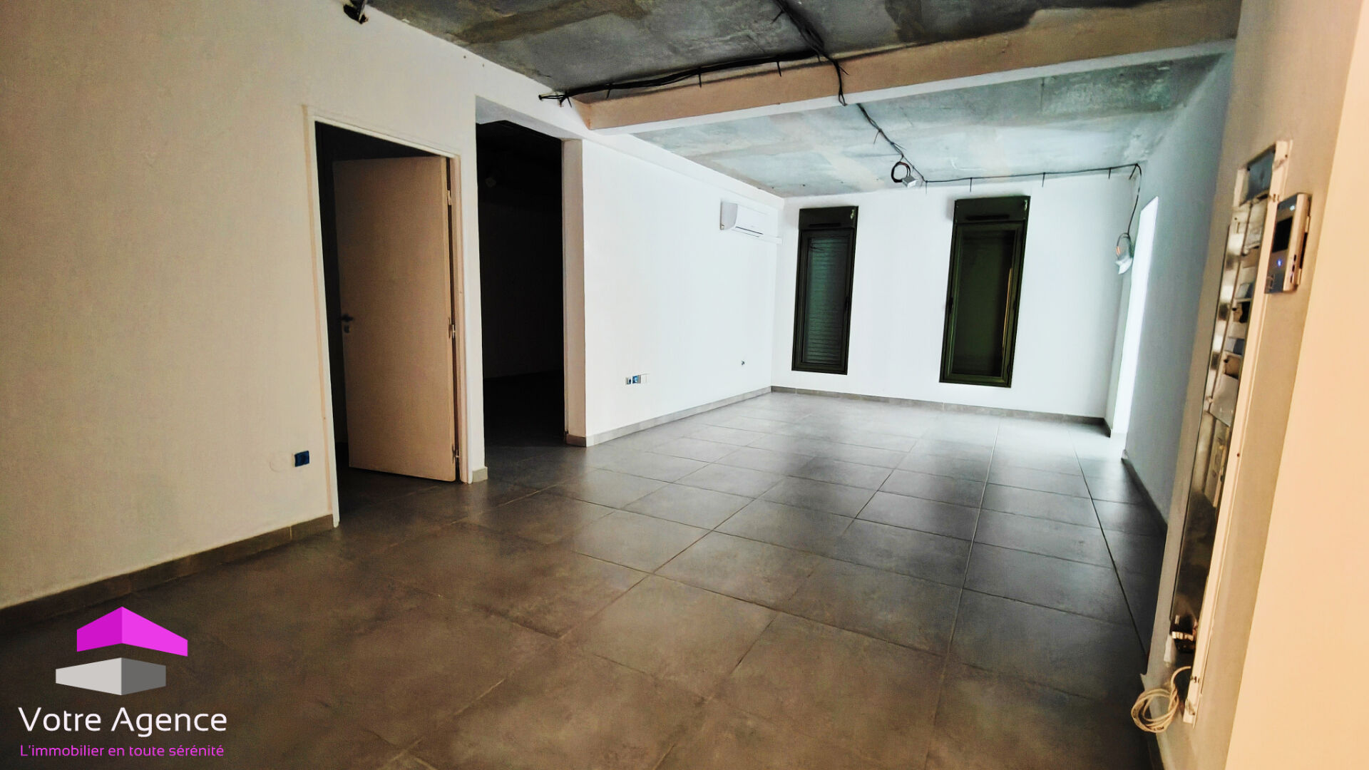 Photo Bureaux Saint Pierre image 4/6