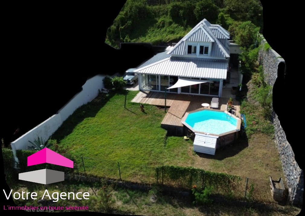 Villa F6 + dépendance F2 Vue mer à Saint-Gilles les Bains