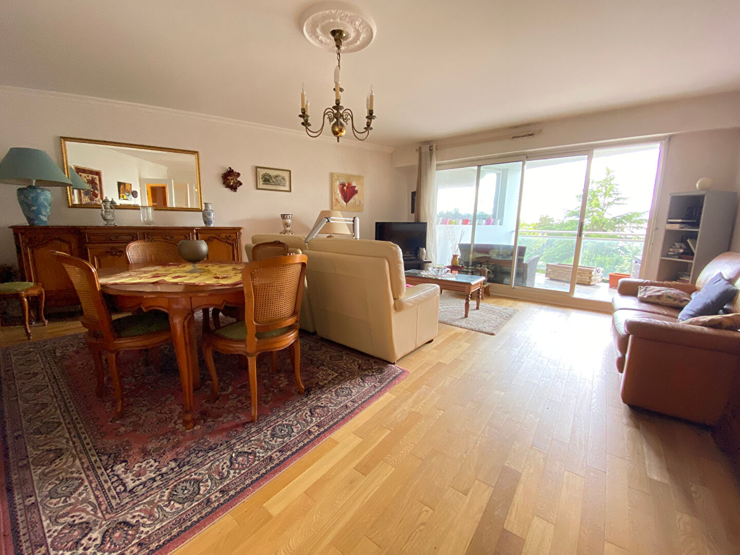 Photo NANTES - ROND POINT DE RENNES image 2/5