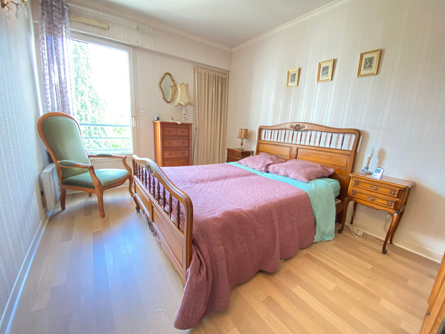 Photo NANTES - ROND POINT DE RENNES image 4/5